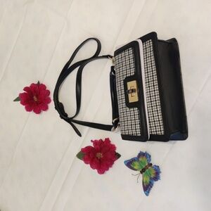 ANNE KLEIN Women's shoulder bag with trim